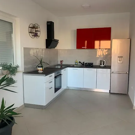 Apartment Zig-zag *